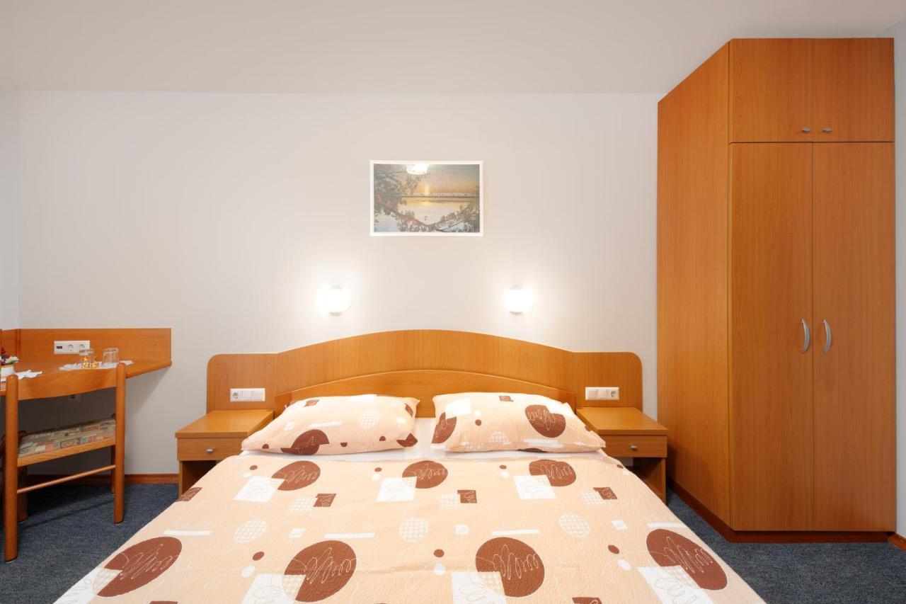 Rooms Sustersic Λιουμπλιάνα Εξωτερικό φωτογραφία