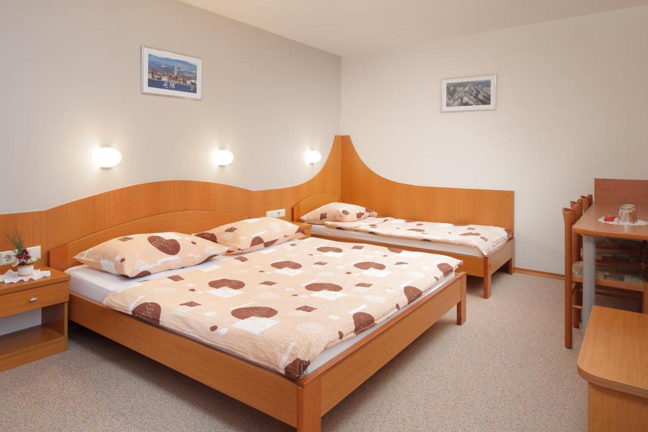 Rooms Sustersic Λιουμπλιάνα Εξωτερικό φωτογραφία
